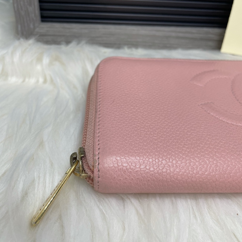 Sold on Instagram Chanel zippy wallet - Picture 3 of 11
